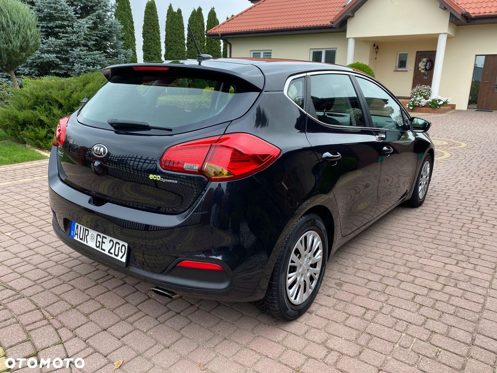 Kia Ceed - 5