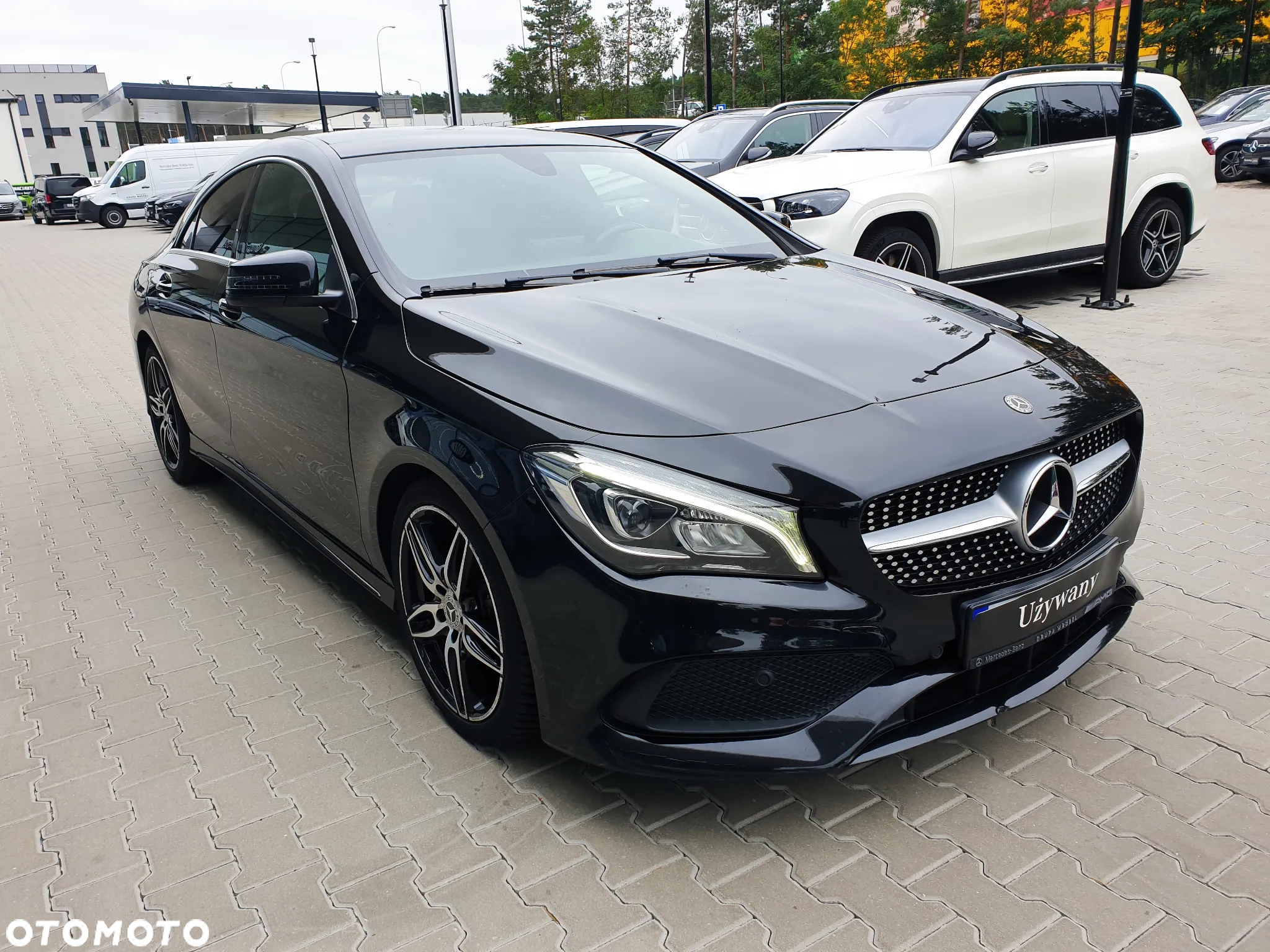 Mercedes-Benz CLA 180 7G-DCT AMG Line - 3