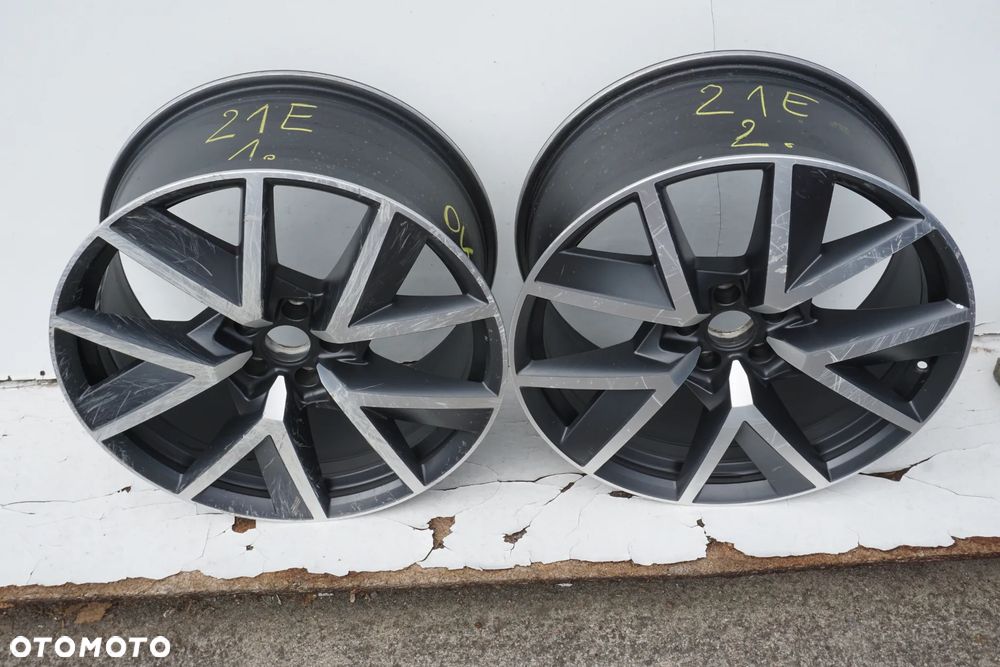 VW Volkswagen 5x112 20 9J et33 760601025R FV