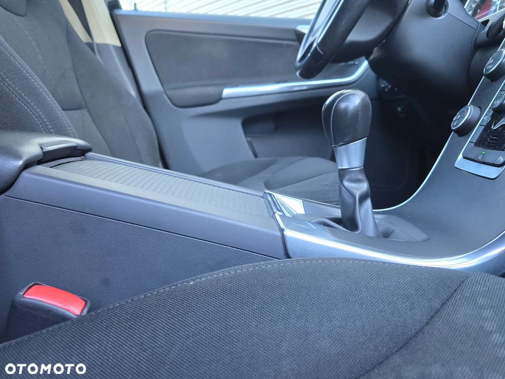 Volvo XC 60 - 12