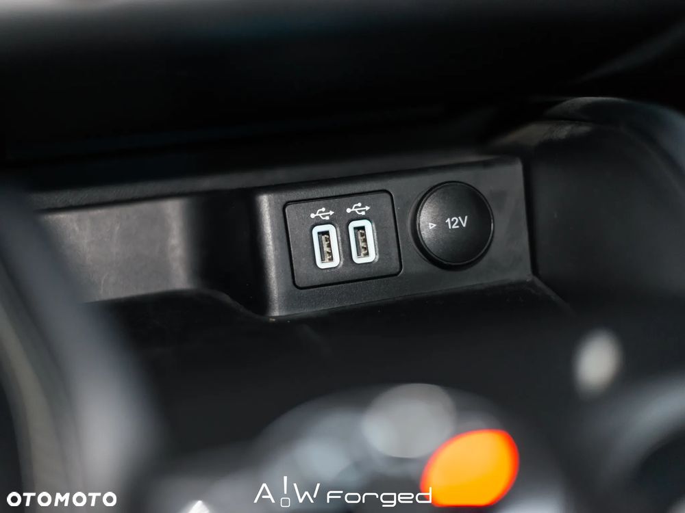 Ford Focus 2.0 EcoBlue Titanium - 32