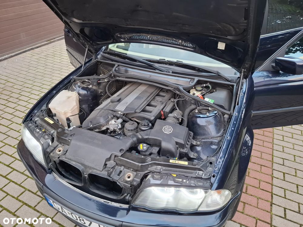 BMW Seria 3 328i - 19