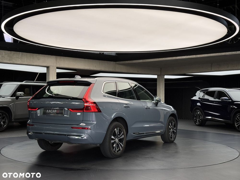 Volvo XC 60 T6 Plug-In Hybrid AWD Inscription - 6
