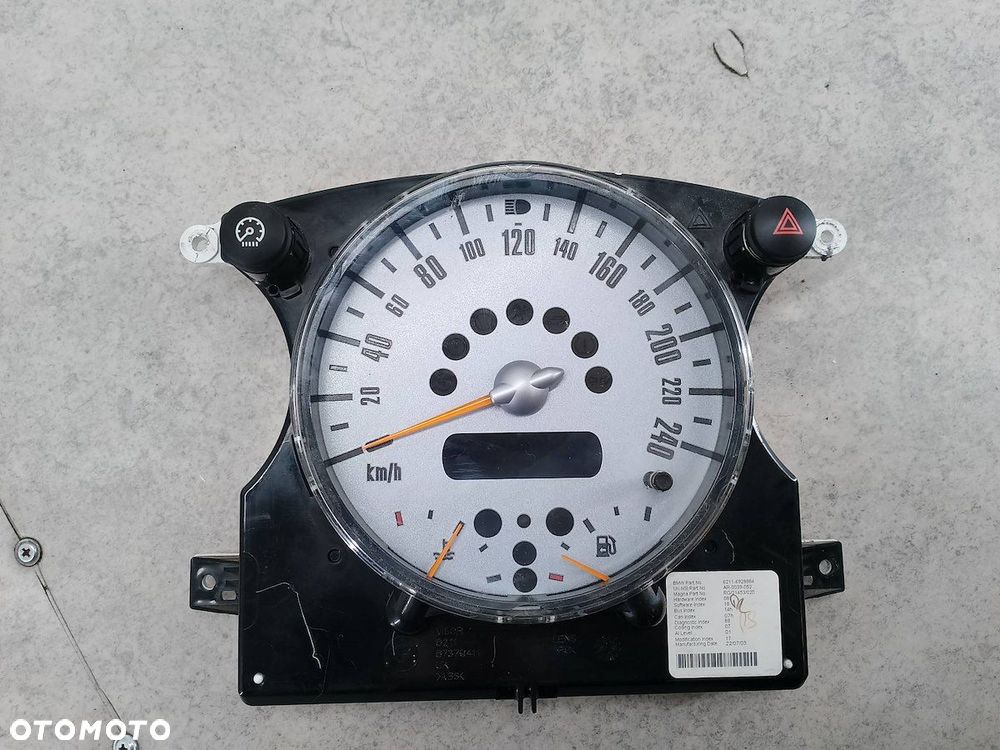 LICZNIK MINI R50 6928884 1.6 16V - 2