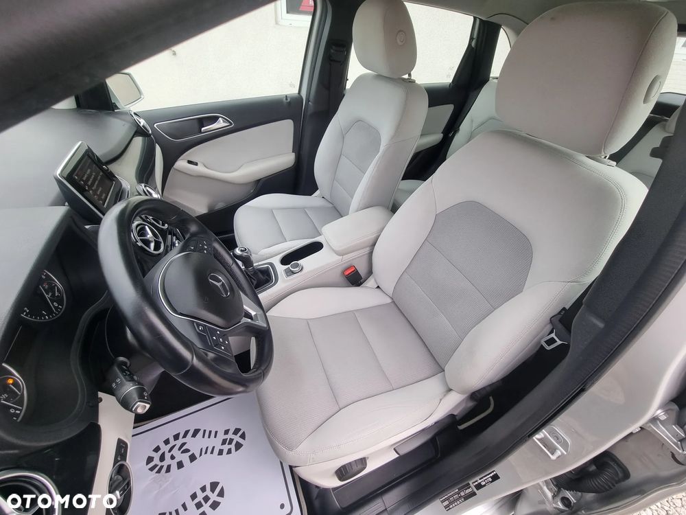 Mercedes-Benz Klasa B 180 CDI - 8