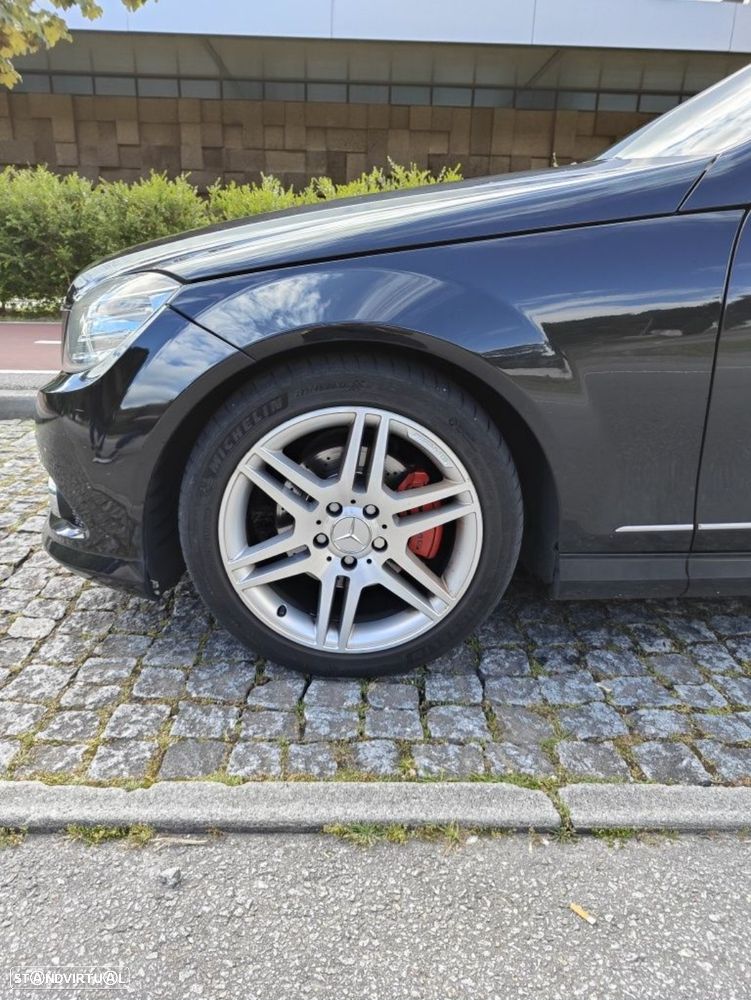Mercedes-Benz C 200 - 6