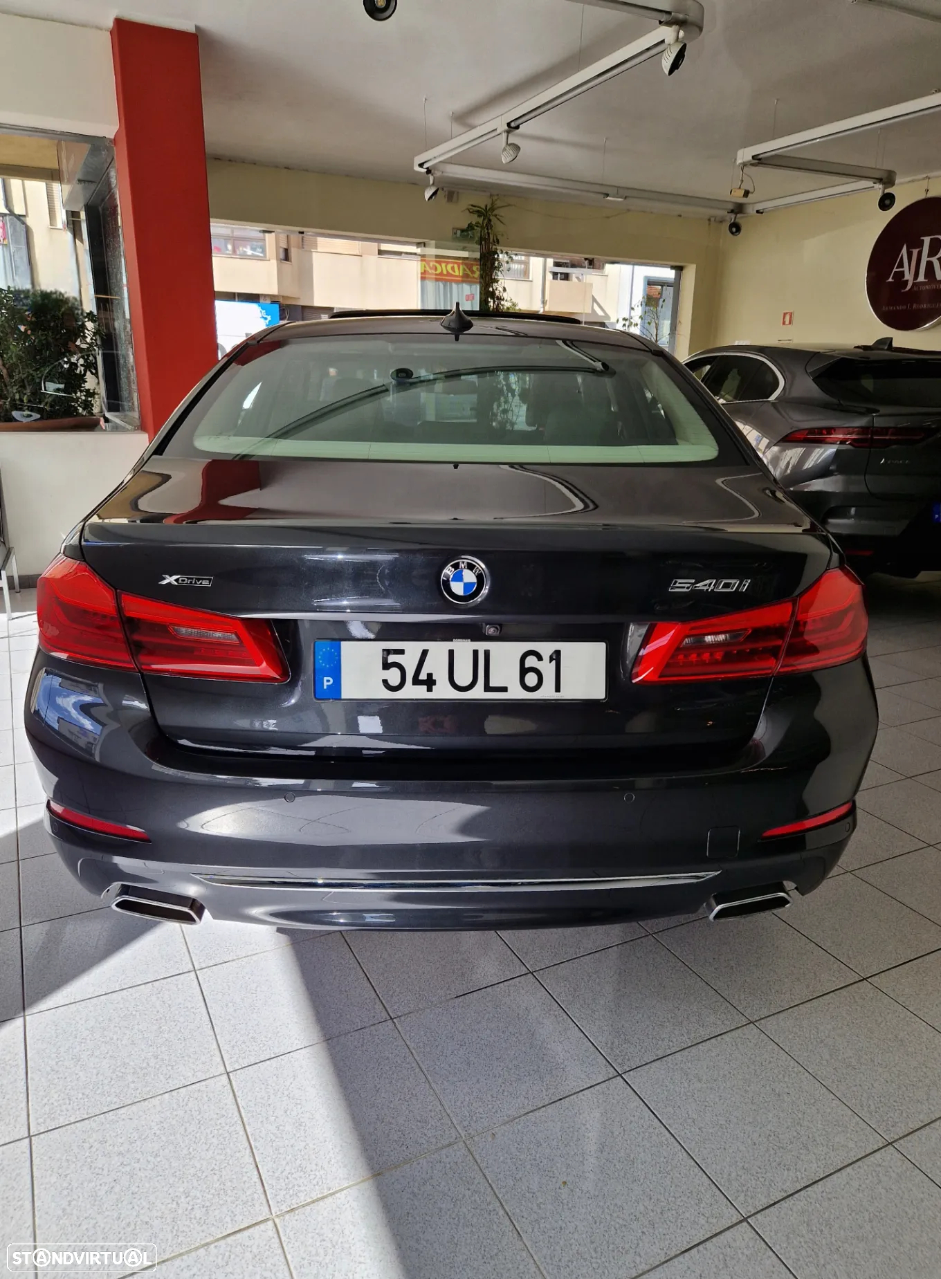 BMW 540 i xDrive Line Luxury Auto - 25