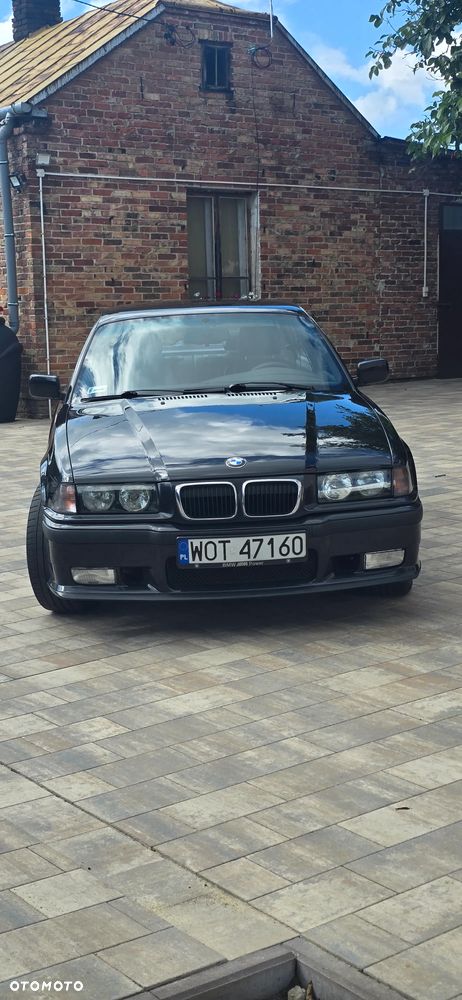 BMW Seria 3 328i - 8