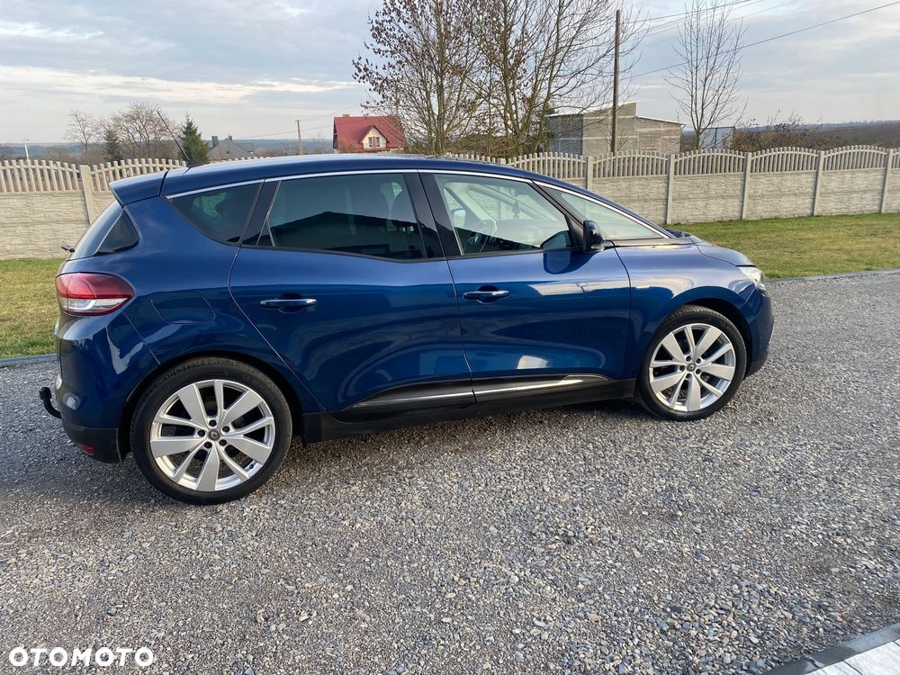 Renault Scenic BLUE dCi 120 LIMITED - 31
