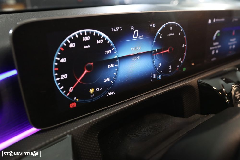 Mercedes-Benz A 180 d 7G-DCT AMG Line - 9