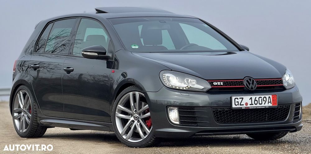 Volkswagen Golf 2.0 GTI DSG Edition 35 - 3