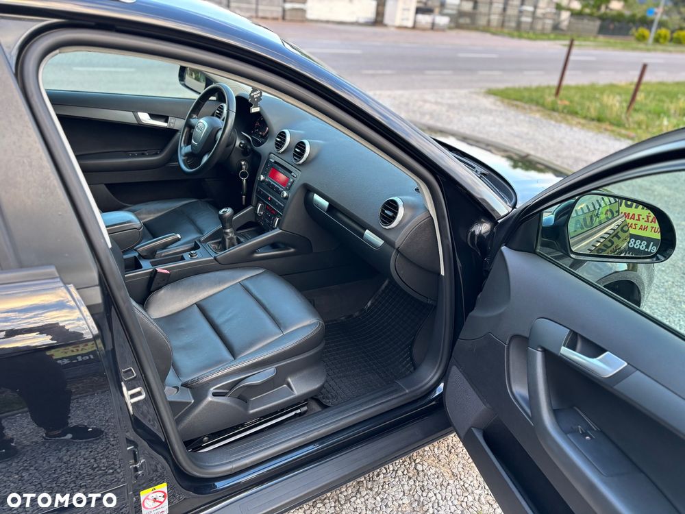 Audi A3 Sportback - 9