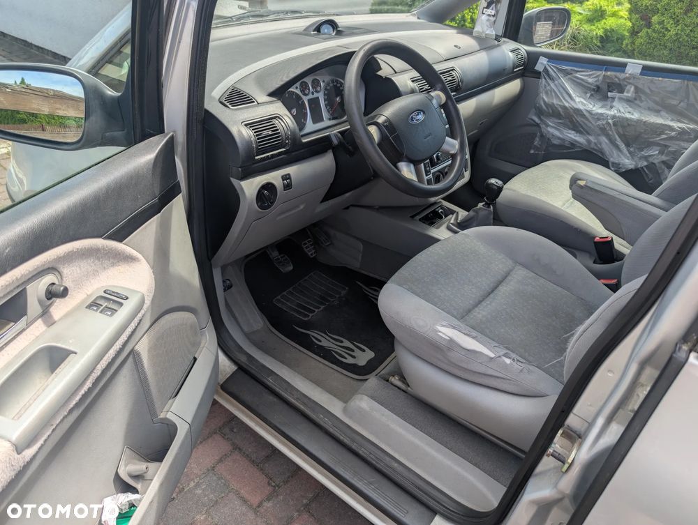 Ford Galaxy 2.0 - 15