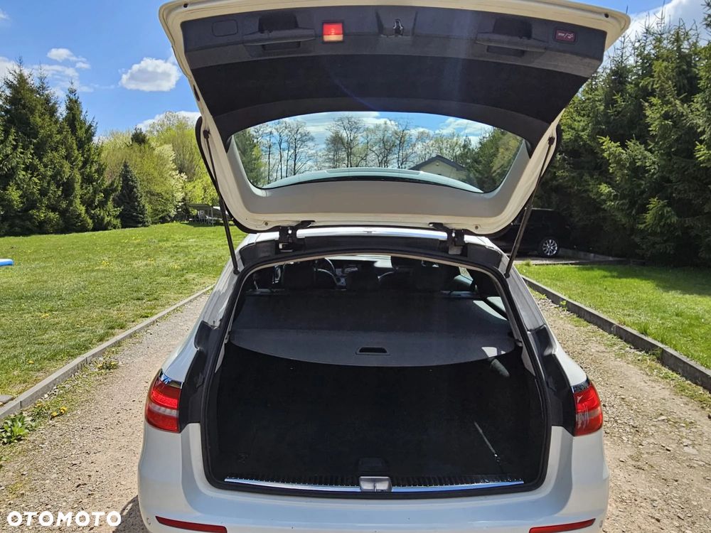 Mercedes-Benz Klasa E 200 d 9G-TRONIC - 8