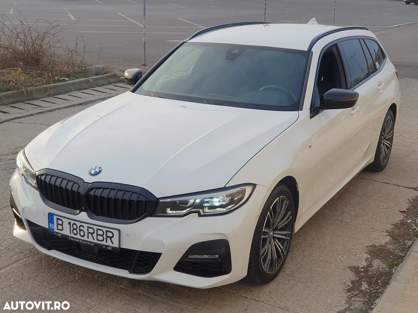 BMW Seria 3 320d xDrive AT MHEV - 2