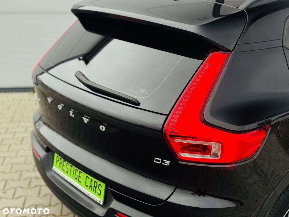 Volvo XC 40 D3 Momentum Pro - 23