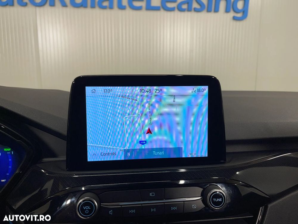 Ford Kuga 2.5 Duratec PHEV ST-LINE - 14
