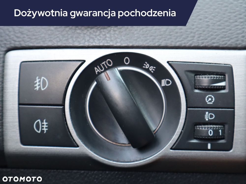 Opel Antara - 17