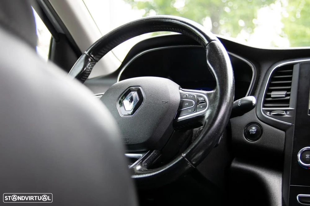 Renault Mégane Sport Tourer BLUE dCi 115 EDC BUSINESS EDITION - 37