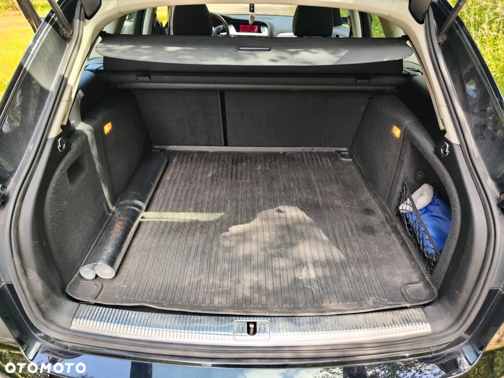 Audi A4 Avant 2.0 TDI - 14