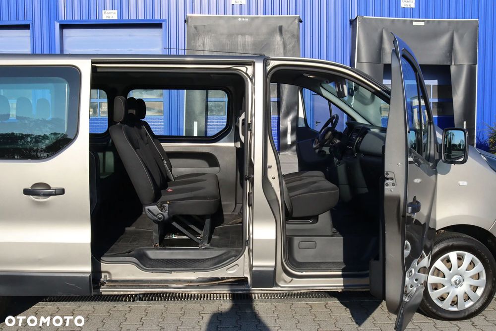 Renault Trafic - 10