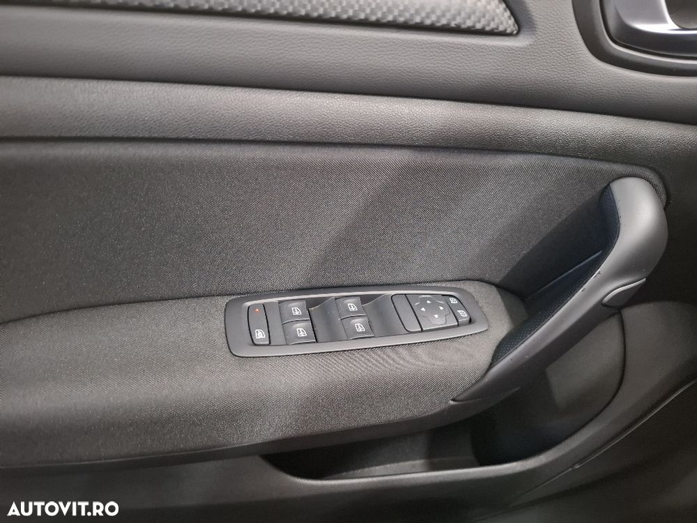 Renault Megane TCE 140 Equilibre - 14