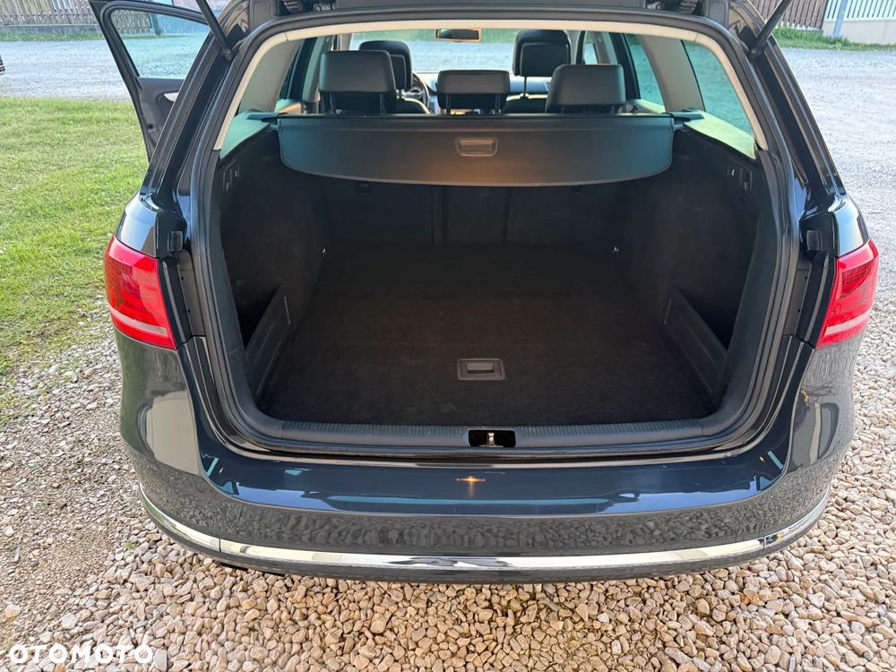 Volkswagen Passat 2.0 TDI BlueMotion Technology Highline - 19