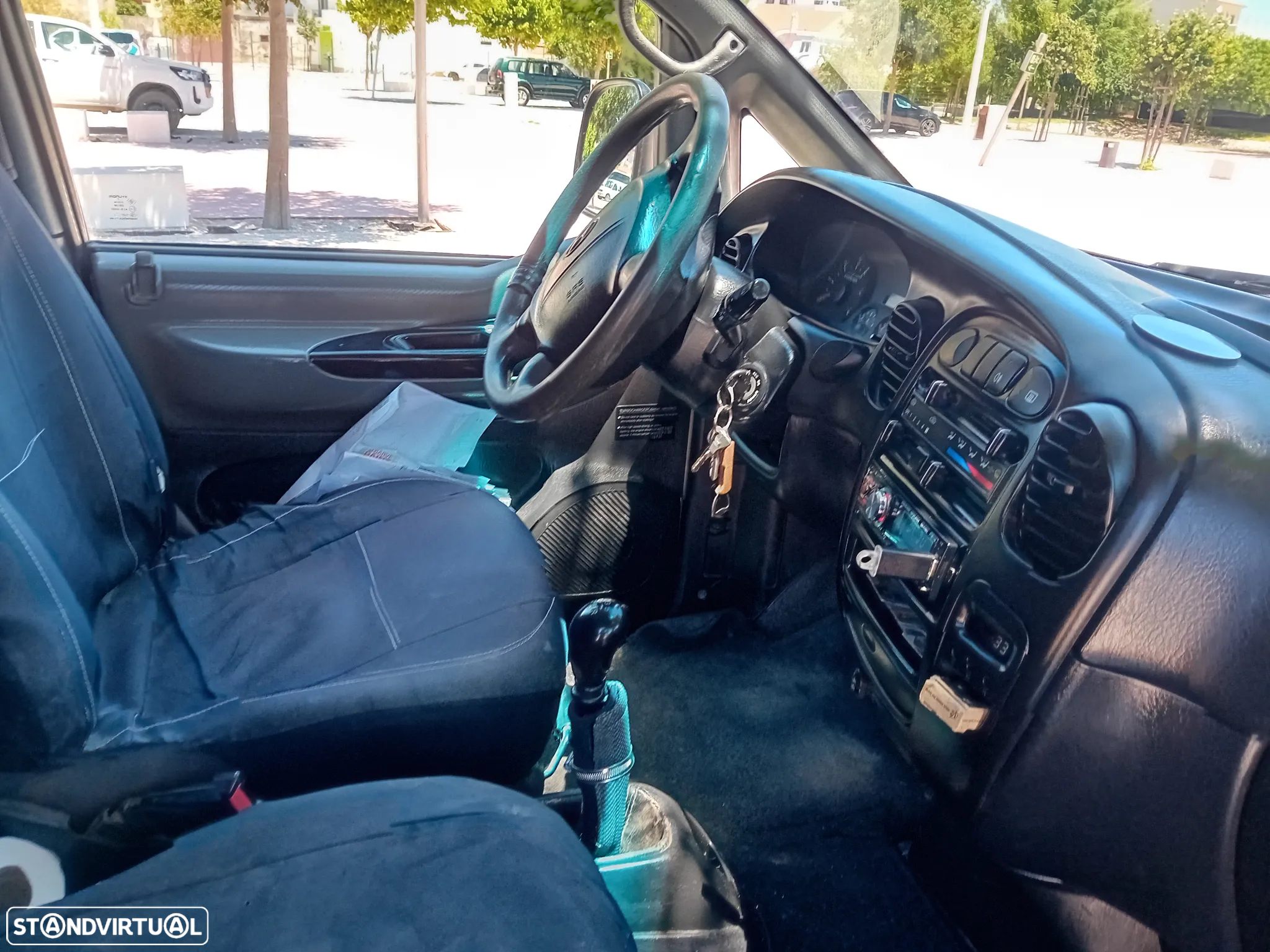 Hyundai H-1 - 4