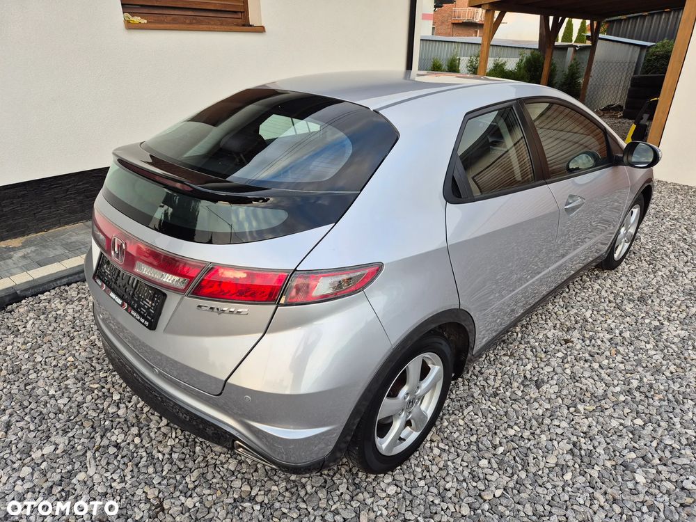 Honda Civic 1.4 i-VTEC Elegance - 11