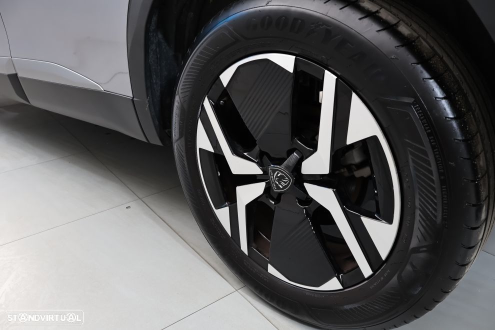 Peugeot 2008 1.2 PureTech Allure - 13
