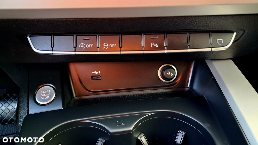 Audi A4 Avant 35 TFSI S tronic advanced - 25