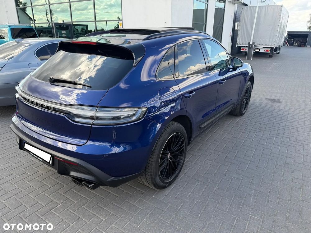 Porsche Macan Standard - 2