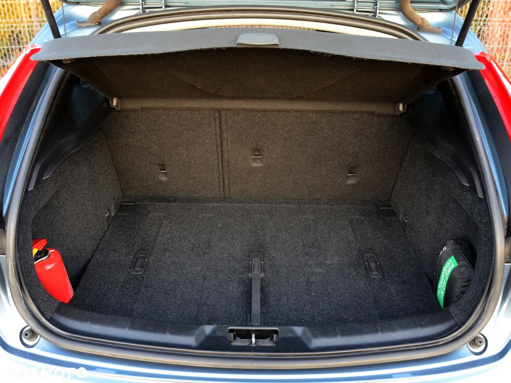 Volvo V40 Cross Country D2 - 10