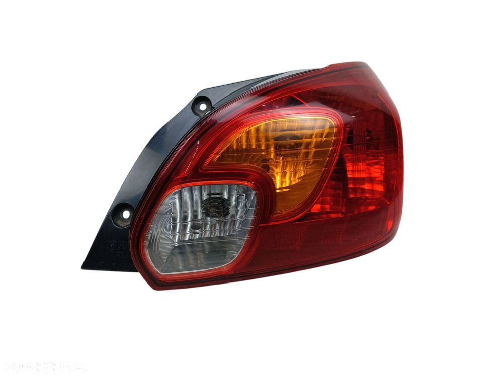 LAMPA PRAWY TYŁ MITSUBISHI SPACE STAR II (2013-2016) 1.0 71KM - 1