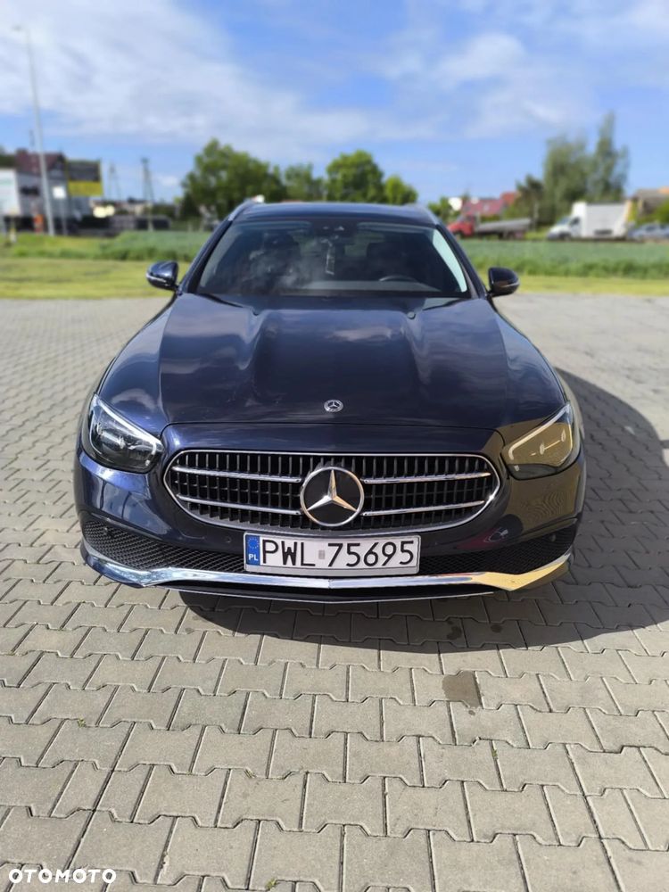 Mercedes-Benz Klasa E ver-300-de-4matic-t-9g--tronic-avantgarde - 2