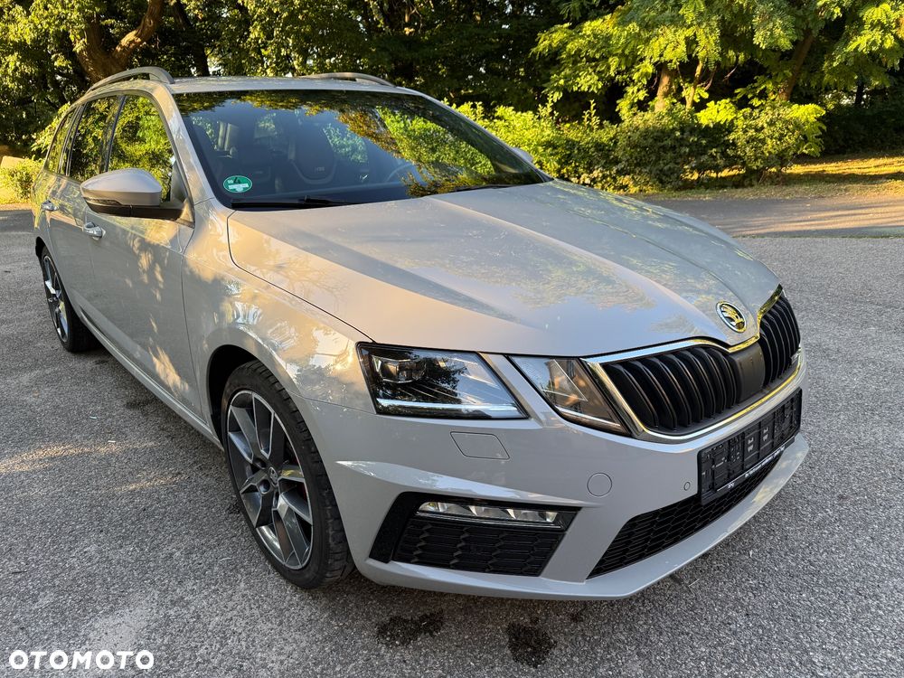 Skoda Octavia 2.0 TDI 4x4 DSG RS - 8