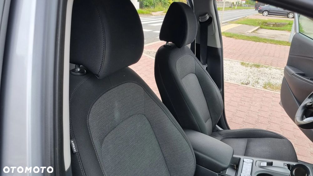Hyundai Kona Business - 30