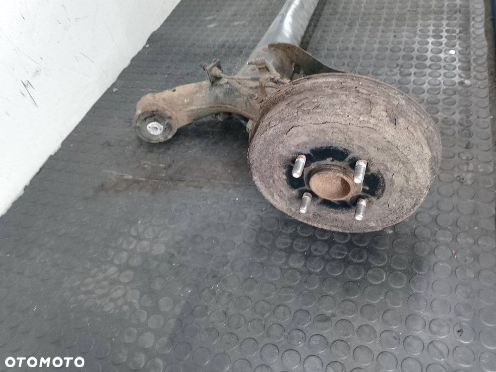 BELKA ZAWIESZENIA, OŚ TYŁ  TOYOTA YARIS III HATCHBACK 1.0 VVT-I - 5