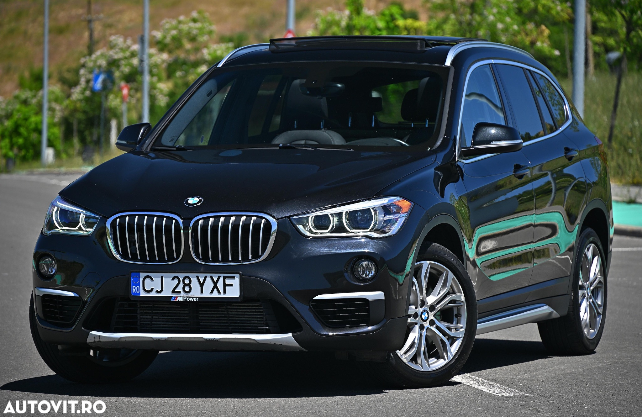 BMW X1 xDrive25i AT xLine - 3