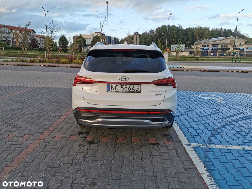 Hyundai Santa Fe - 4