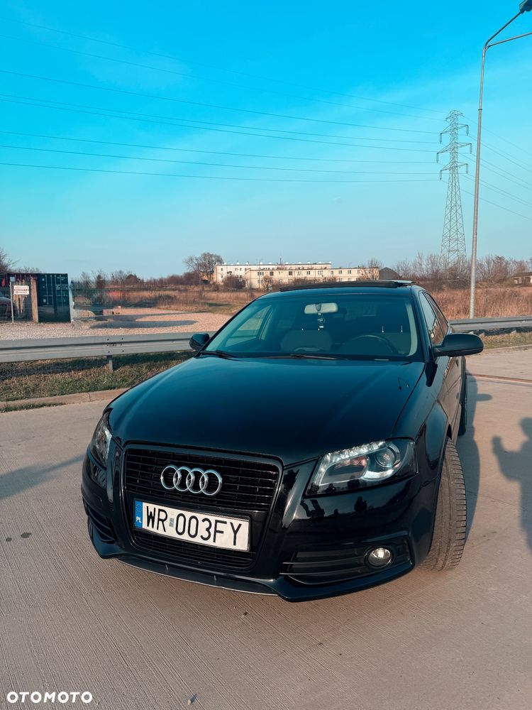 Audi A3 Sportback 2.0 TDI DPF Ambition S tronic - 4