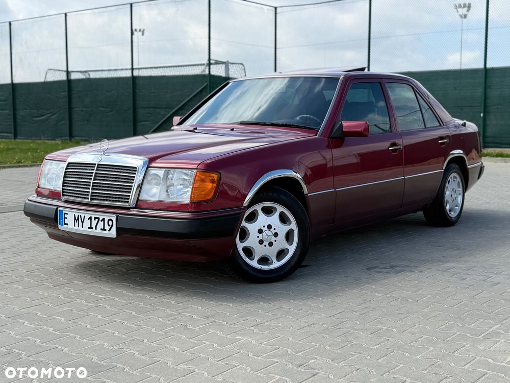 Mercedes-Benz W124 (1984-1993) - 28