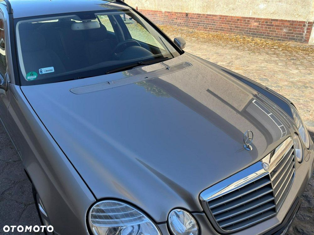 Mercedes-Benz Klasa E 220 CDI Elegance - 23