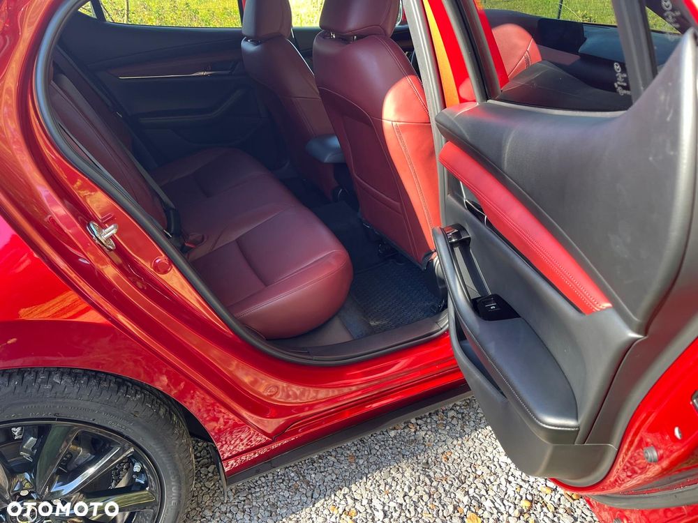 Mazda 3 2.0 mHEV AWD Enso - 17