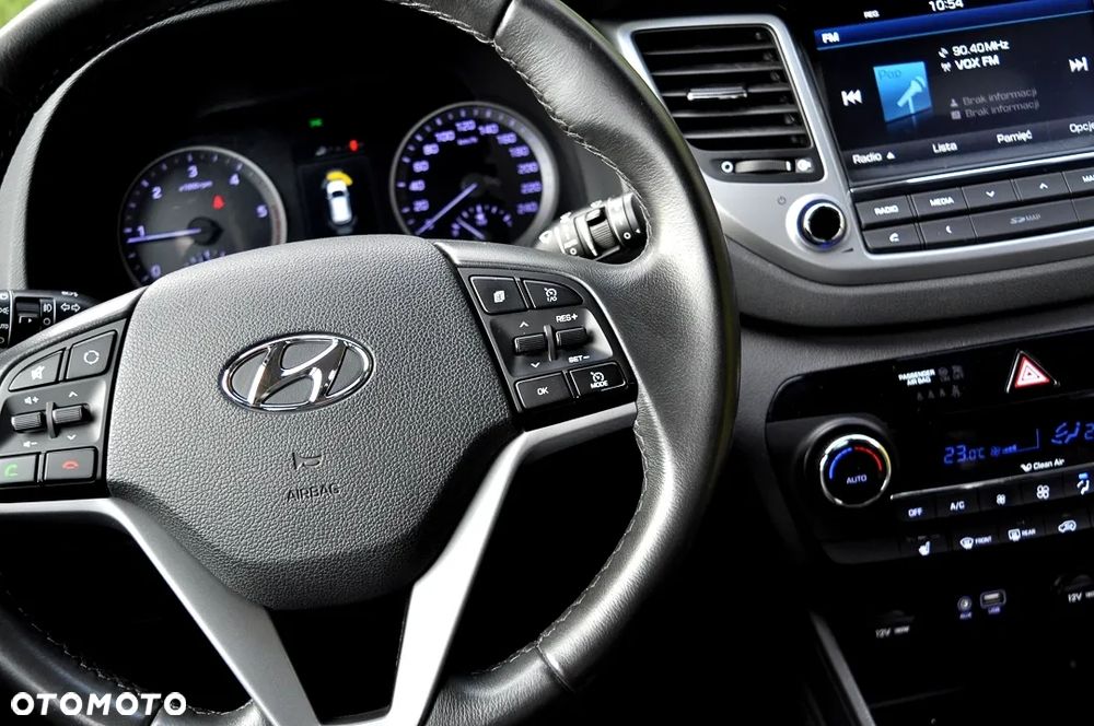 Hyundai Tucson 1.7 CRDI BlueDrive Style 2WD - 33