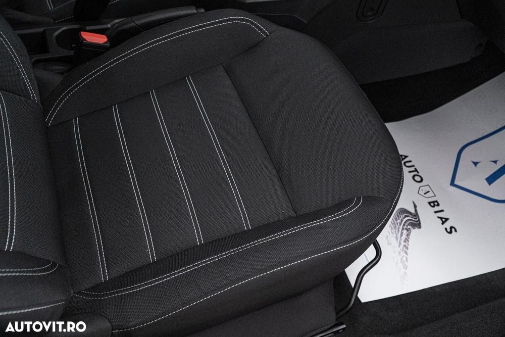 Dacia Logan TCe 90 MT6 Prestige - 30