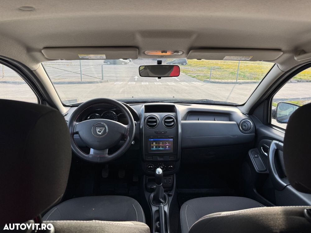 Dacia Duster 1.6 4x2 Laureate - 13