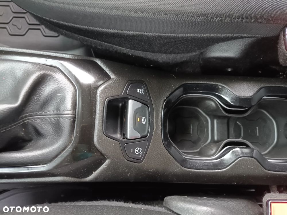 Jeep Renegade 1.6 MultiJet Night Eagle - 12