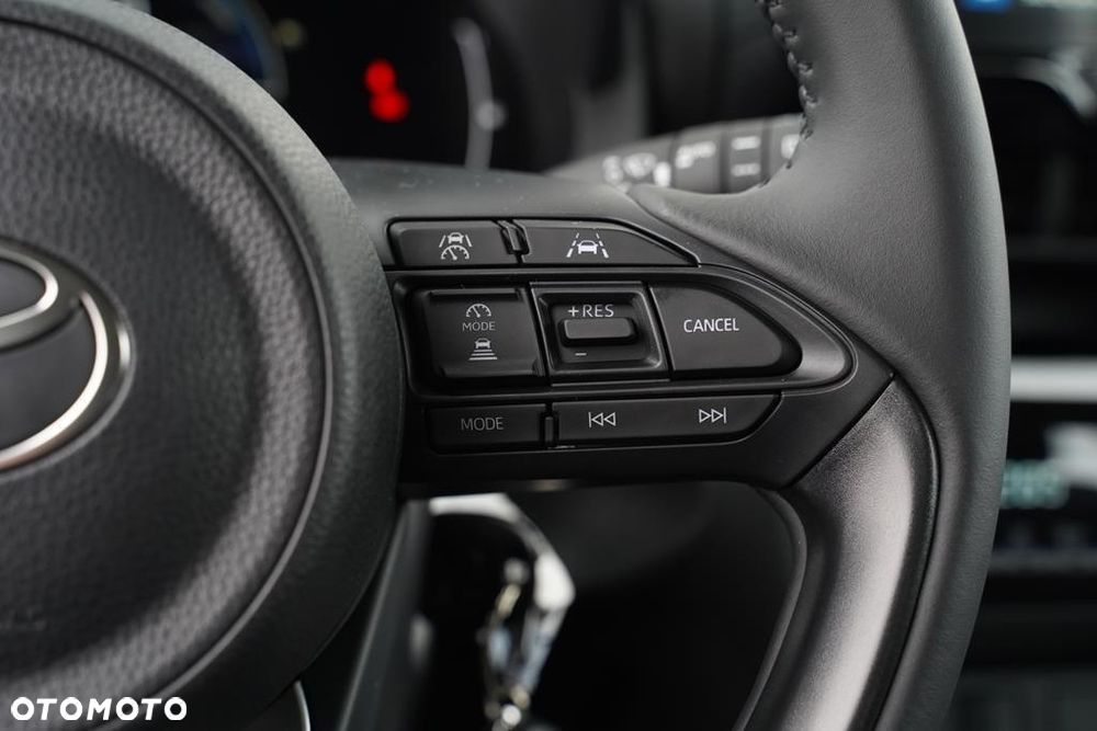 Toyota Yaris Cross Hybrid 1.5 Comfort - 17
