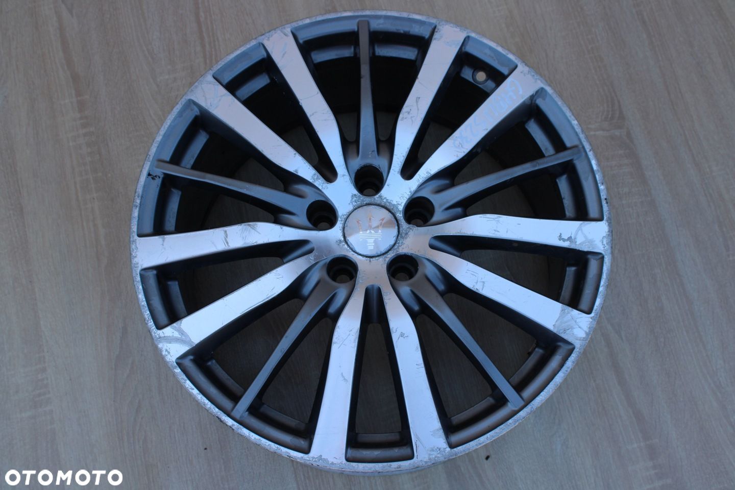 FELGA ALIMINIOWA 19" MASERATI GHIBLI 8,5J 5x114,3 - 1